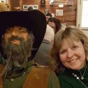 Meet your Posher, Vicky